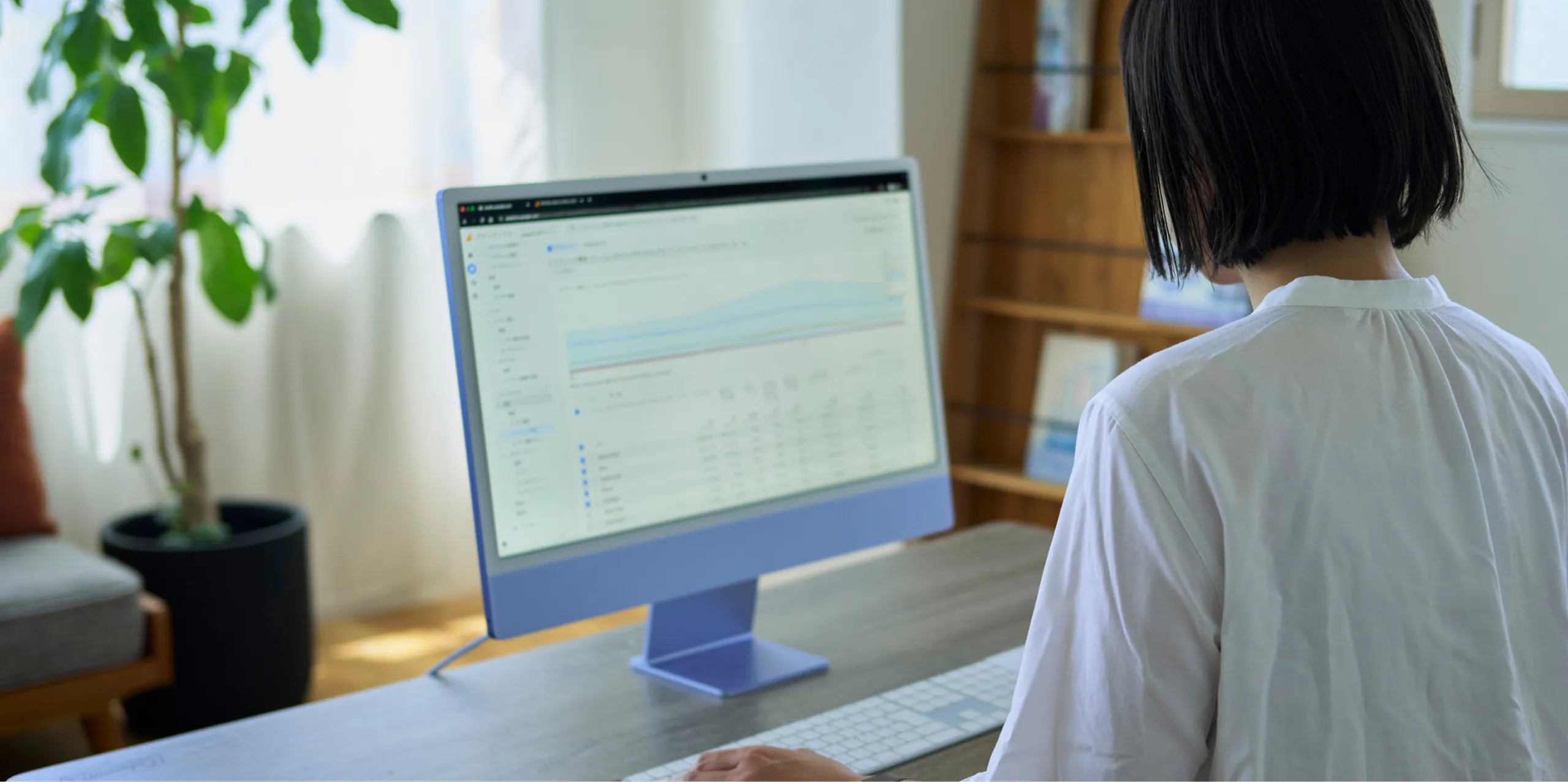 コーディングをしている様子